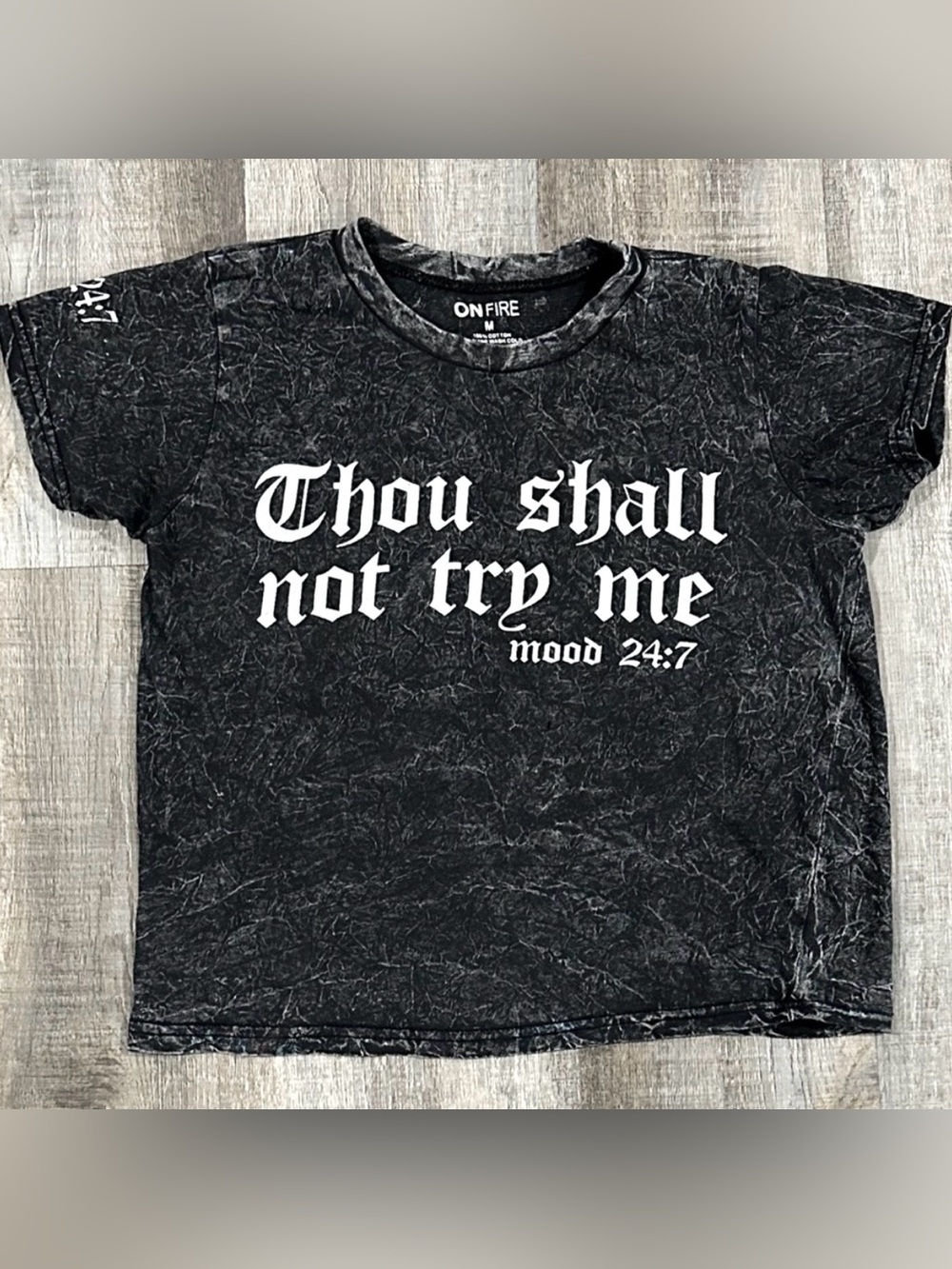 💞 Women’s Junior’s Medium “Thou Shall Not Try Me” Cropped Tee